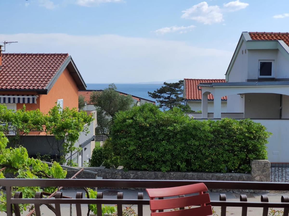 Vila Beleca Krk - Apartments Rest & Sea Krk Town Extérieur photo