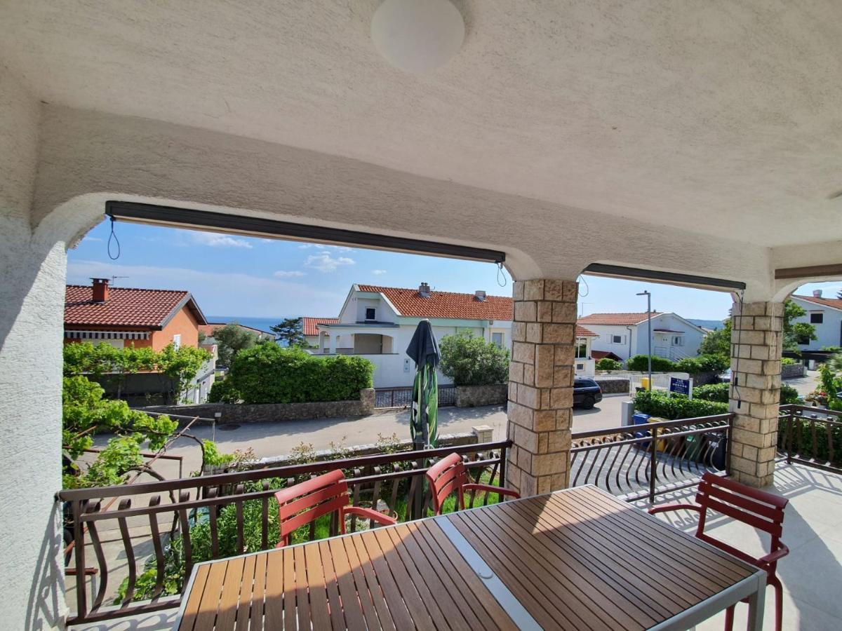 Vila Beleca Krk - Apartments Rest & Sea Krk Town Extérieur photo
