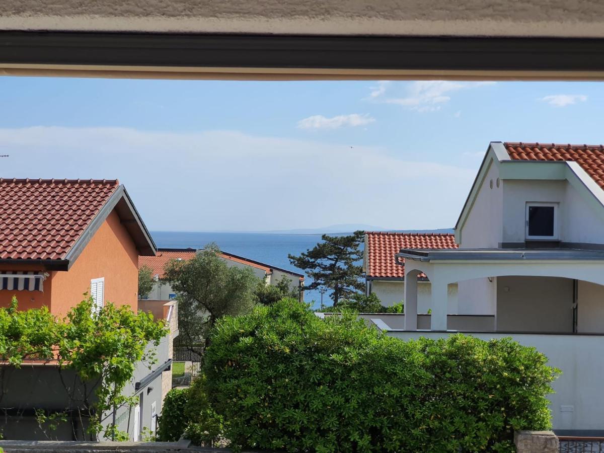 Vila Beleca Krk - Apartments Rest & Sea Krk Town Extérieur photo
